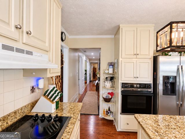 4750 Meadowlark Drive SE, Conyers, GA 30094