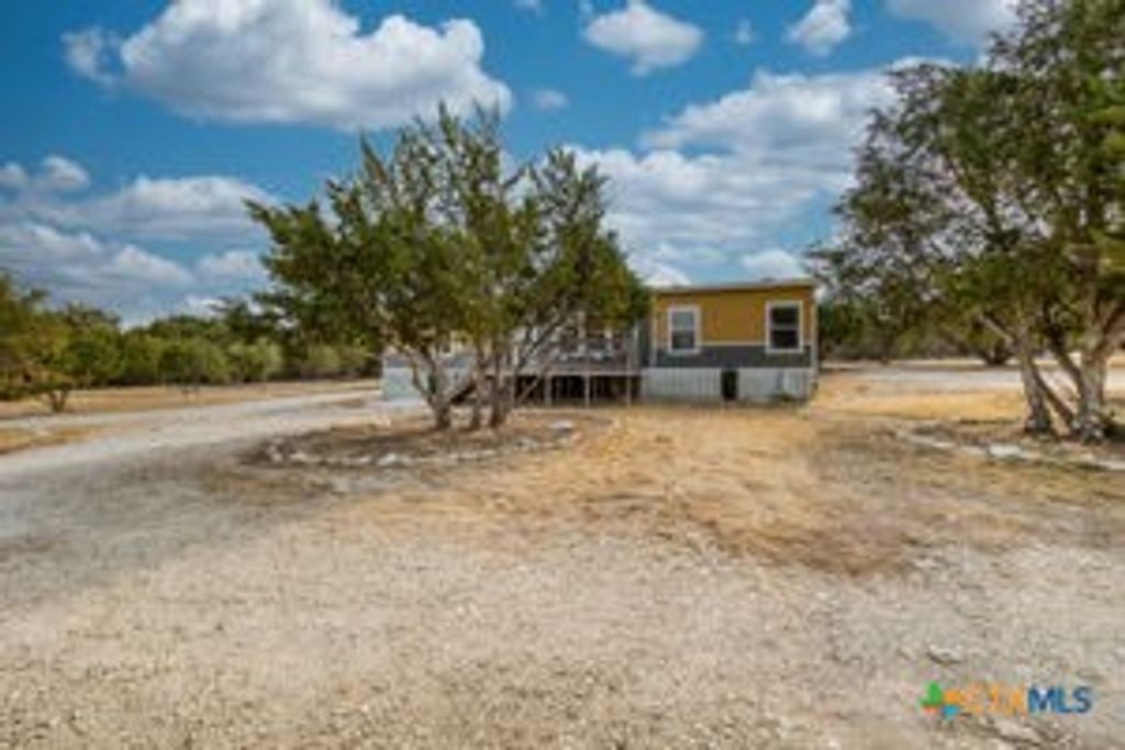 875 County Road 231, Lampasas, TX 76550