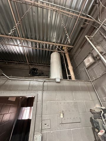 1058 W 111th Street, Chicago, IL 60643