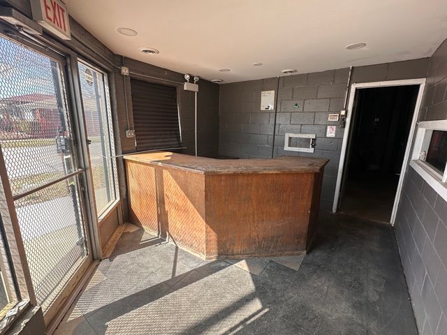 1058 W 111th Street, Chicago, IL 60643