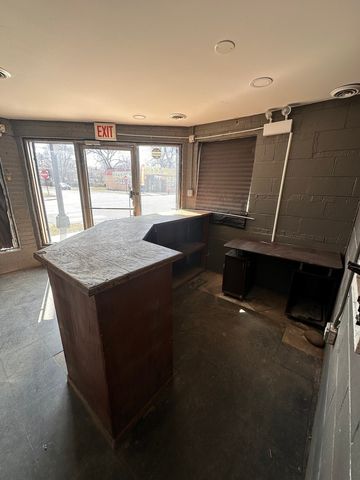 1058 W 111th Street, Chicago, IL 60643