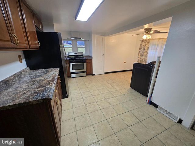 12521 DENNY DR, Corriganville, MD 21524