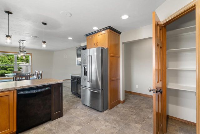 3336 STAR CREEK COURT, Green Bay, WI 54311