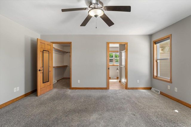 3336 STAR CREEK COURT, Green Bay, WI 54311