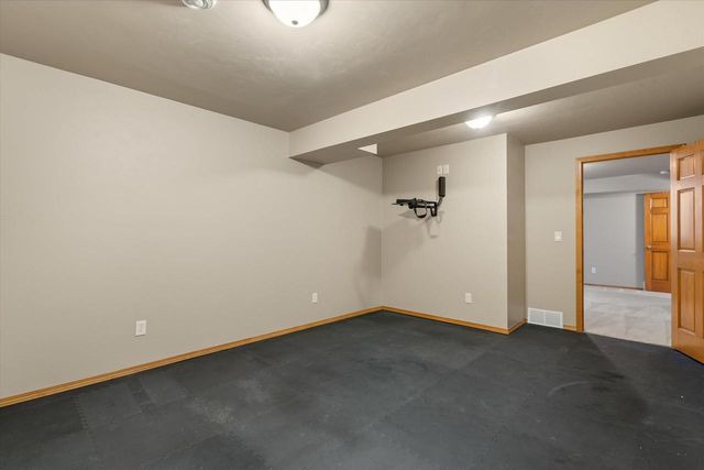3336 STAR CREEK COURT, Green Bay, WI 54311