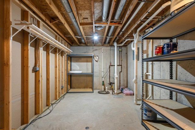 3336 STAR CREEK COURT, Green Bay, WI 54311