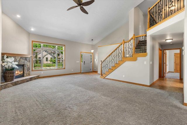 3336 STAR CREEK COURT, Green Bay, WI 54311