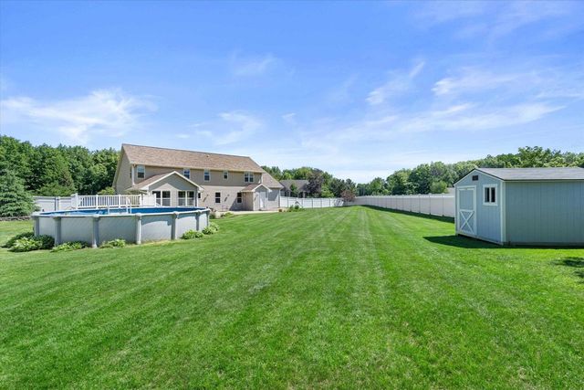3336 STAR CREEK COURT, Green Bay, WI 54311