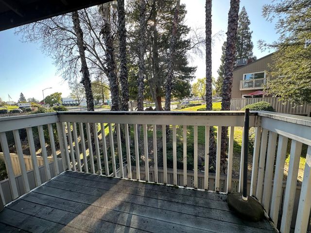 7802 Hampton Ln, Citrus Heights, CA 95610