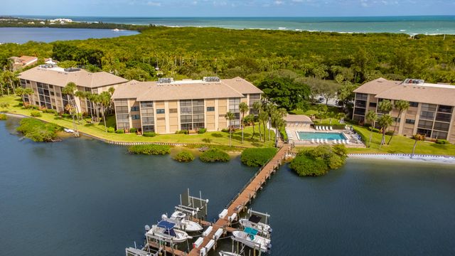 4440 NE Sandpebble Trace 104, Stuart, FL 34996