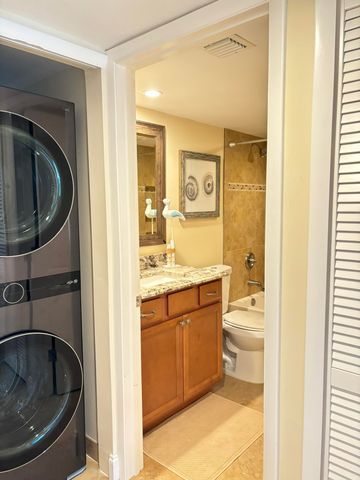 4440 NE Sandpebble Trace 104, Stuart, FL 34996