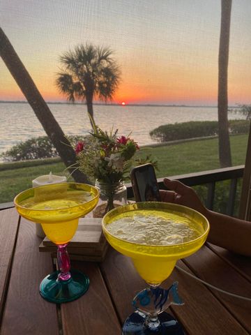 4440 NE Sandpebble Trace 104, Stuart, FL 34996