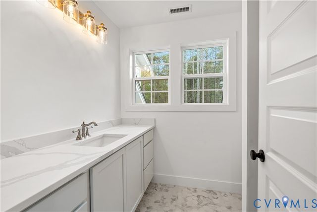 10236 Kimlynn Trl, Chesterfield, VA 23838