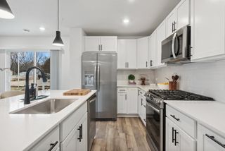 21602 Magnolia Way, Farmington, MN 55024