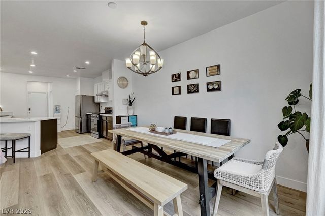 6255 West Arby Avenue 224, Las Vegas, NV 89118