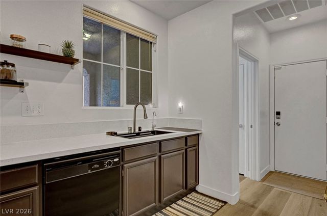 6255 West Arby Avenue 224, Las Vegas, NV 89118