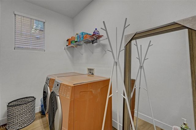 6255 West Arby Avenue 224, Las Vegas, NV 89118