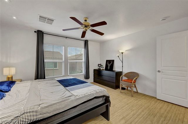 6255 West Arby Avenue 224, Las Vegas, NV 89118