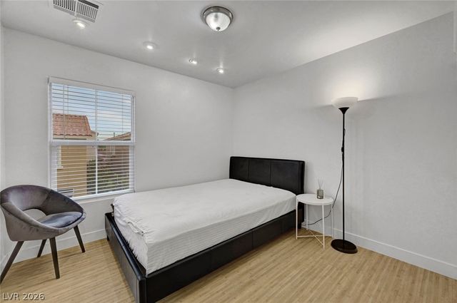 6255 West Arby Avenue 224, Las Vegas, NV 89118