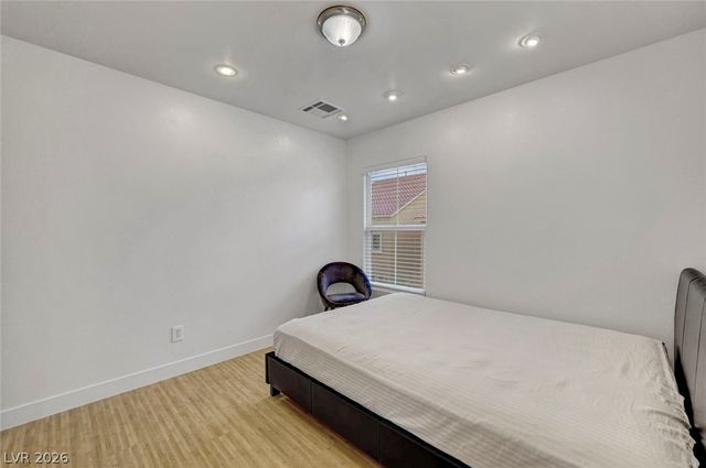 6255 West Arby Avenue 224, Las Vegas, NV 89118