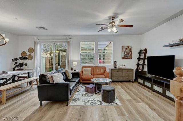 6255 West Arby Avenue 224, Las Vegas, NV 89118