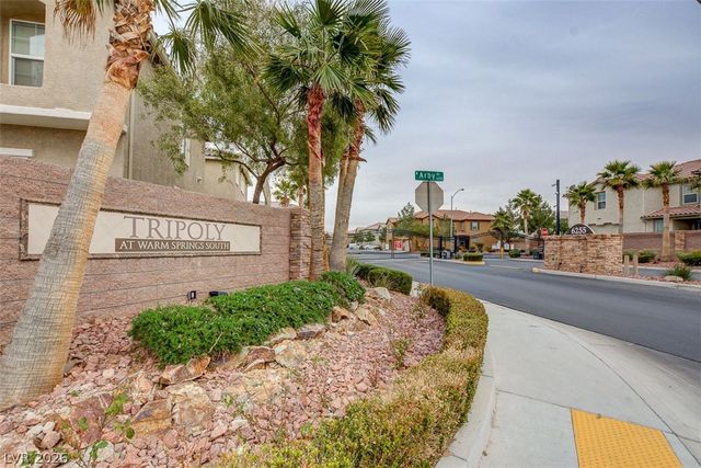 6255 West Arby Avenue 224, Las Vegas, NV 89118