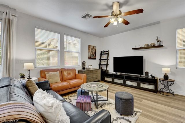 6255 West Arby Avenue 224, Las Vegas, NV 89118