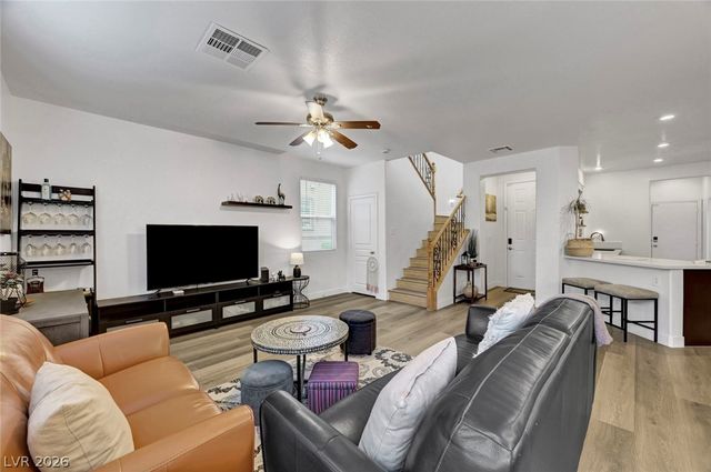 6255 West Arby Avenue 224, Las Vegas, NV 89118