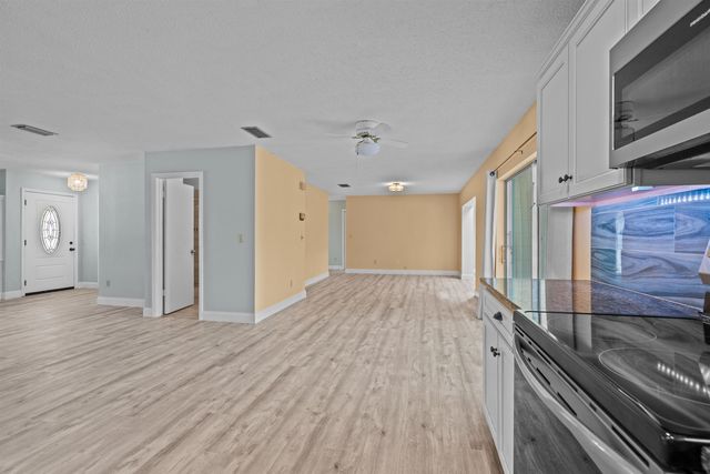 503 Sevilla Dr, St Augustine, FL 32086