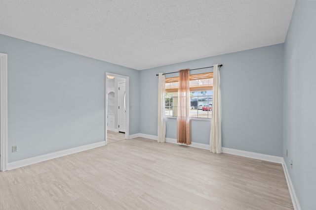 503 Sevilla Dr, St Augustine, FL 32086