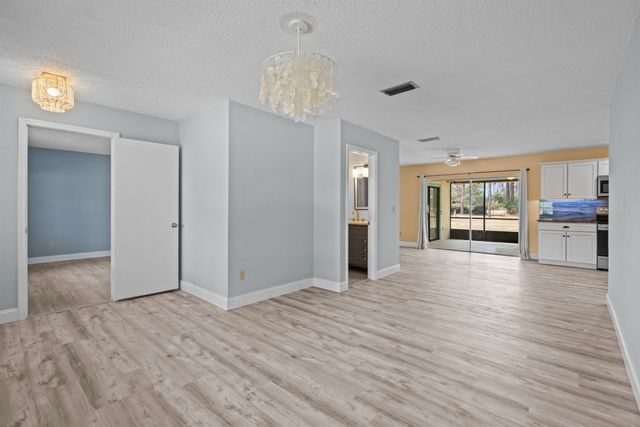 503 Sevilla Dr, St Augustine, FL 32086