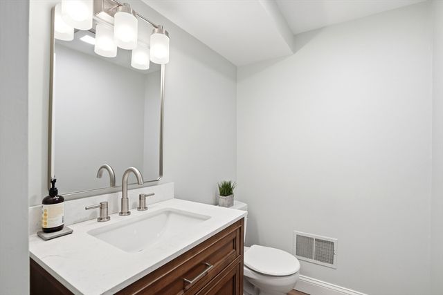 11 Sylvia Road, North Reading, MA 01864