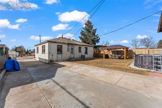 1620 N Ogden Avenue, Pueblo, CO 81001