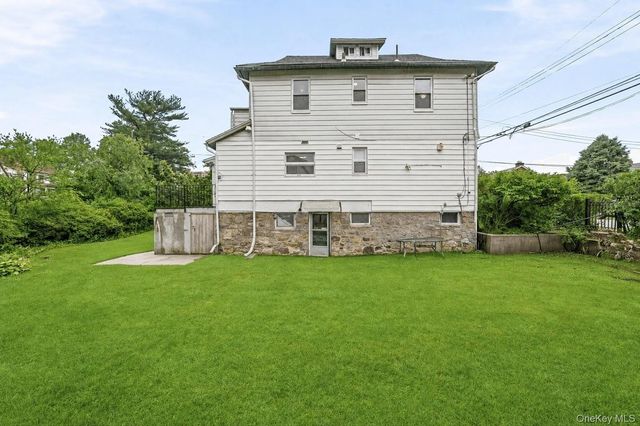 25 Fowler Avenue, Yonkers, NY 10701
