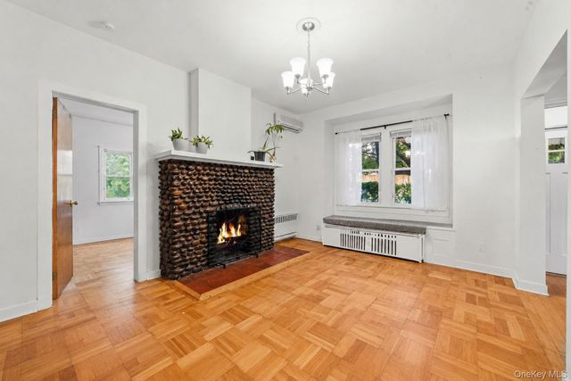 25 Fowler Avenue, Yonkers, NY 10701
