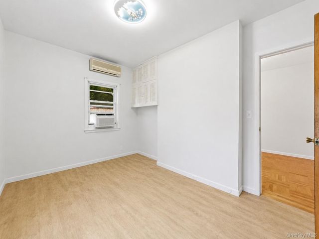 25 Fowler Avenue, Yonkers, NY 10701