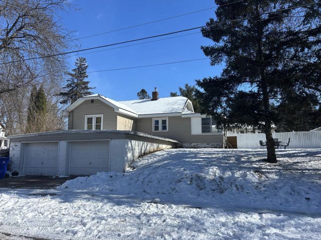 1542 Ivy Avenue E, Saint Paul, MN 55106