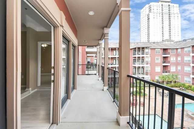 2400 Mccue Road 333, Houston, TX 77056