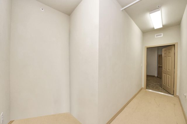 2400 Mccue Road 333, Houston, TX 77056