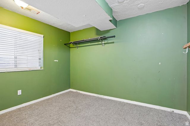 1005 EDGEWOOD DR, South Ogden, UT 84403
