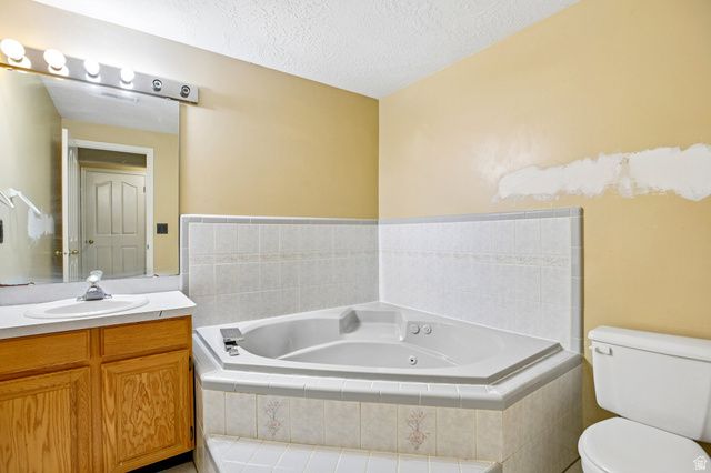 1005 EDGEWOOD DR, South Ogden, UT 84403