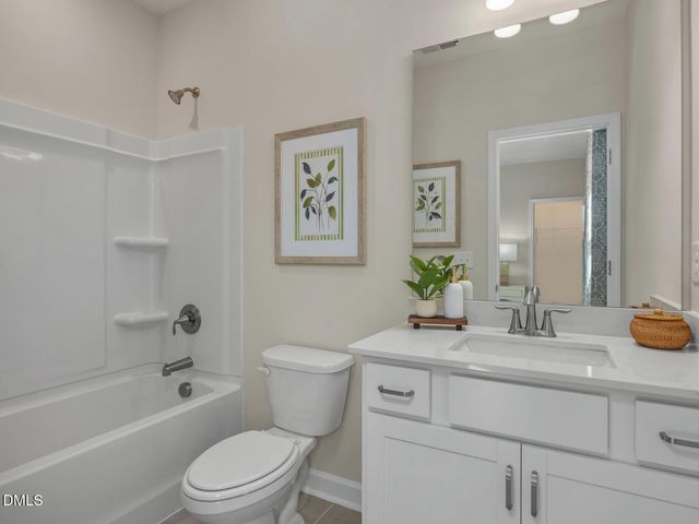700 Dragonfly Pond Way, Wake Forest, NC 27587