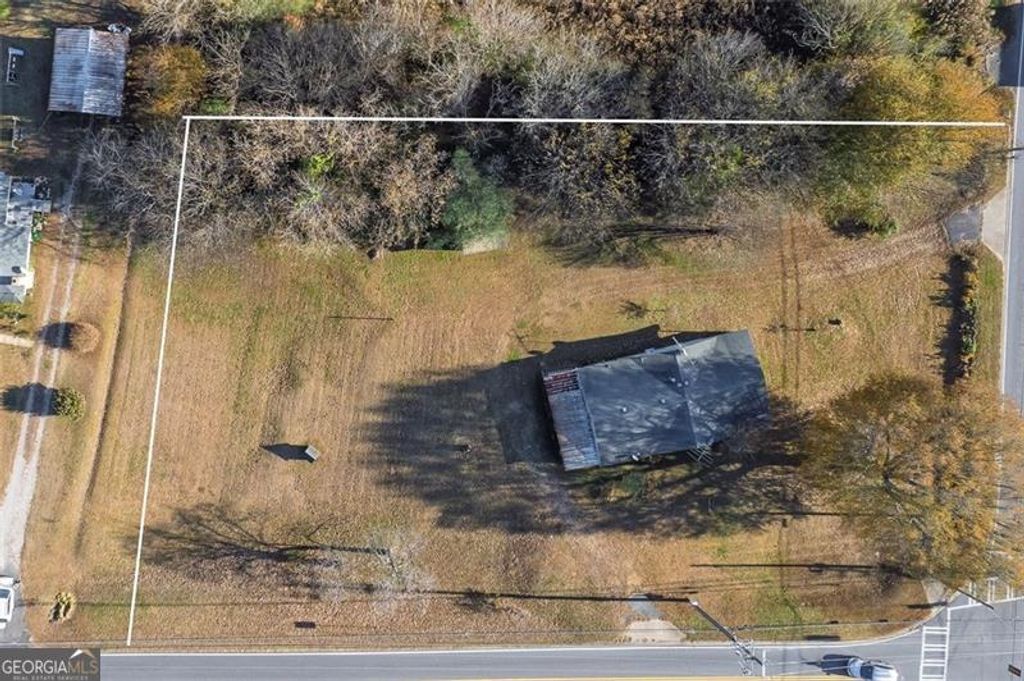 585 ARNOLD MILL Road, Woodstock, GA 30188