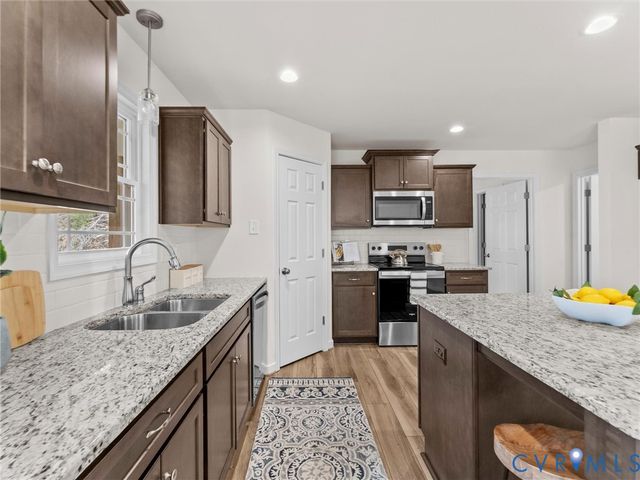 2021 Ridge Rd, Powhatan, VA 23139