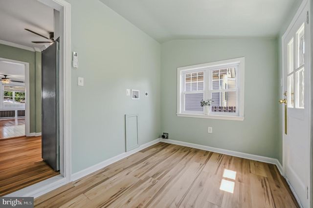 2032 NAAMANS CREEK RD, Upper Chichester, PA 19061