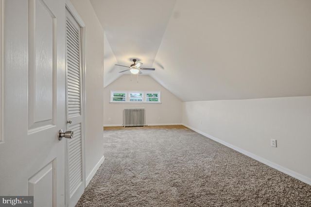 2032 NAAMANS CREEK RD, Upper Chichester, PA 19061