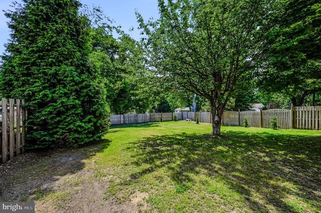 2032 NAAMANS CREEK RD, Upper Chichester, PA 19061