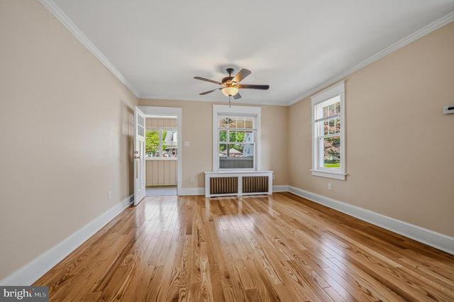 2032 NAAMANS CREEK RD, Upper Chichester, PA 19061