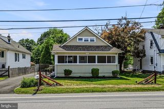 2032 NAAMANS CREEK RD, Upper Chichester, PA 19061