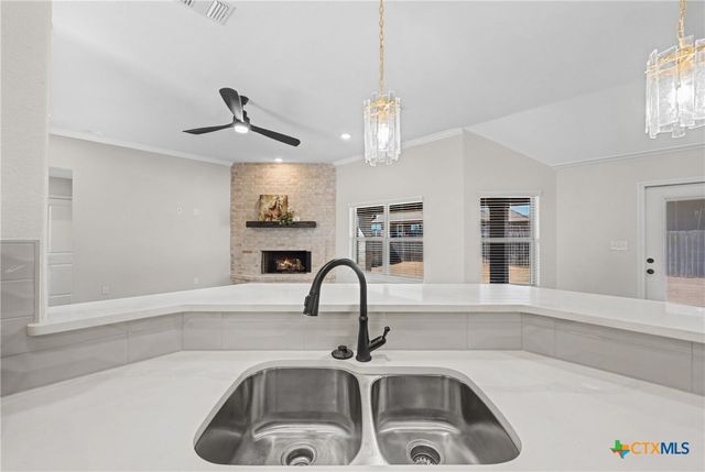 604 Magnolia Drive, Troy, TX 76579